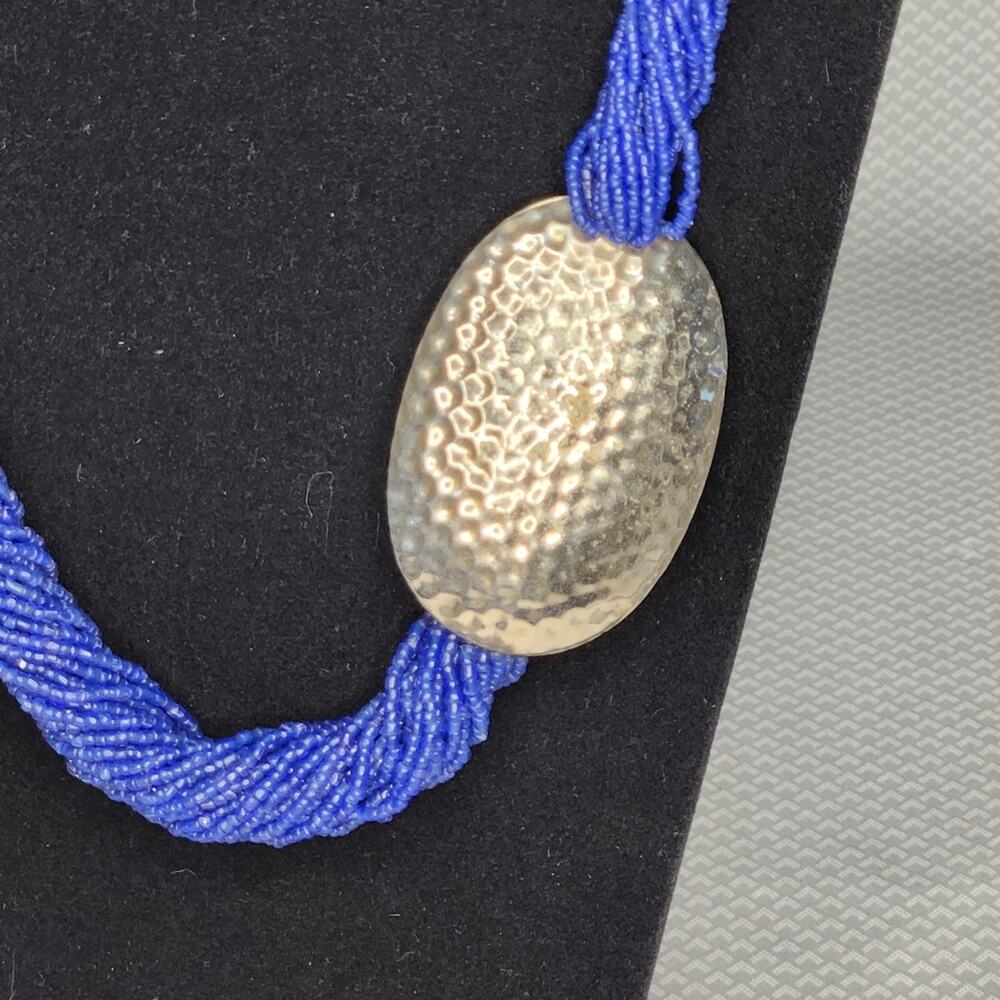 Vintage Cobalt Blue Multi Strand Seed Bead Necklace Hammered Silver Pewter Boho - Picture 3 of 6